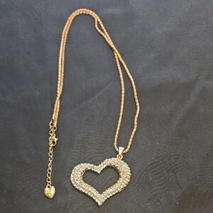 Elegant Gold Heart Pendant Necklace
